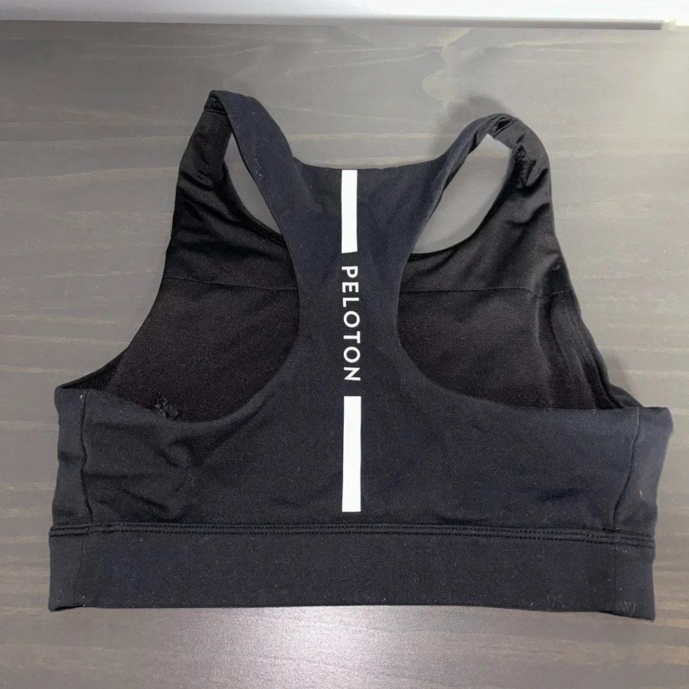 Peloton Bra - Picture 2 of 3